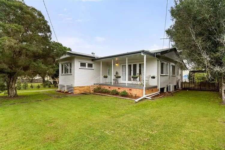 7 Adam Street, One Mile QLD 4305