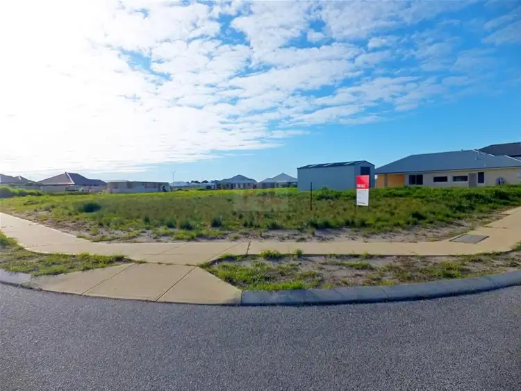 7 Bells Boulevard, Jurien Bay WA 6516