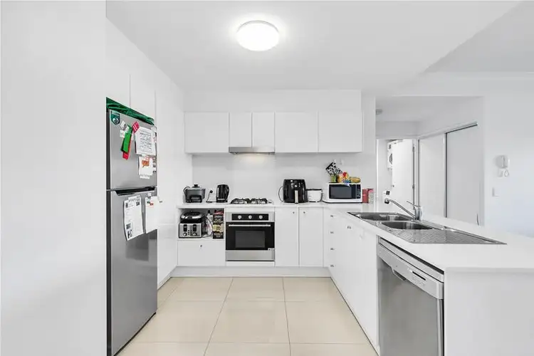 205/11 Playfield Street, Chermside QLD 4032