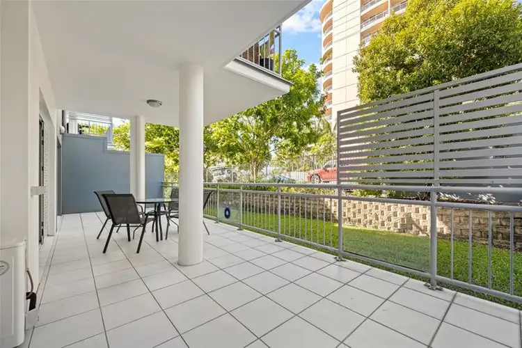 Sixth view of Homely apartment listing, 8/35 Dunmore Terrace, Auchenflower QLD 4066