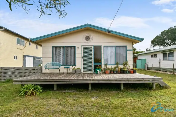 101 Sanctuary Road, Loch Sport VIC 3851