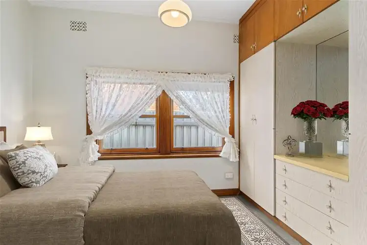 Fifth view of Homely house listing, 18 Tower Street, Wodonga VIC 3690
