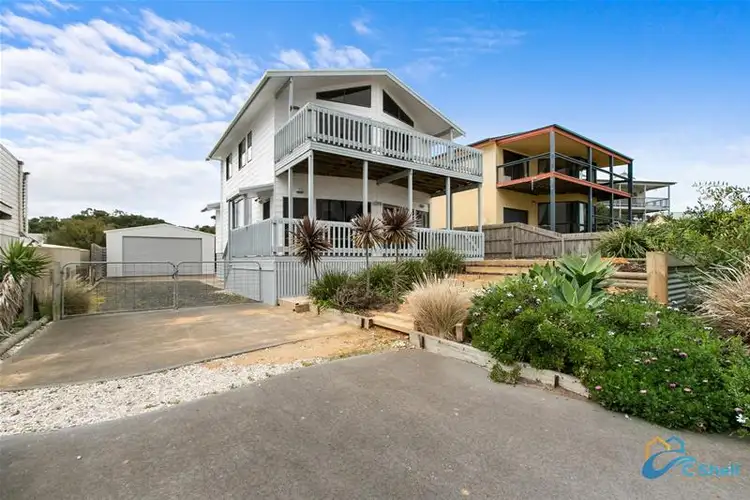 30 Marina Drive, Loch Sport VIC 3851
