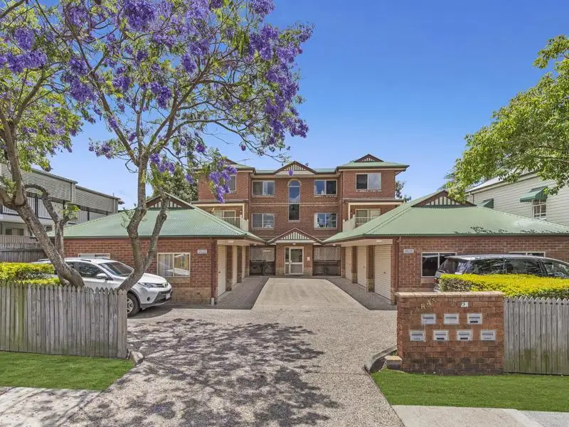 Main view of Homely apartment listing, 1/48 Victoria Terrace, Annerley QLD 4103