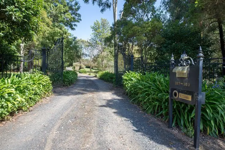 107-109 Buchanan Road, Berwick VIC 3806