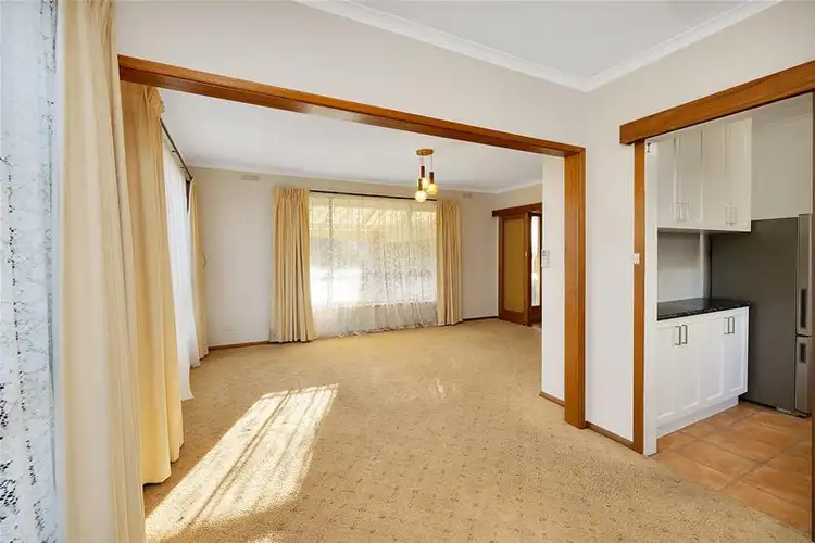 Fifth view of Homely house listing, 10 Koroit Street, Warrnambool VIC 3280