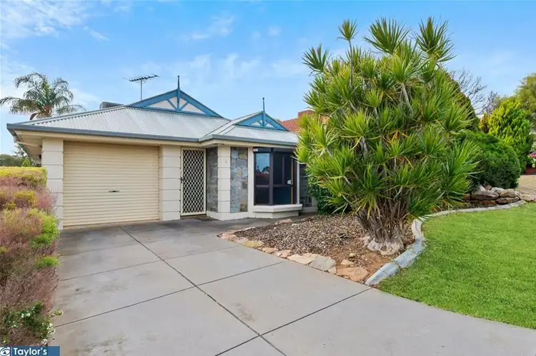 11 Knightsbridge Court, Hillbank SA 5112