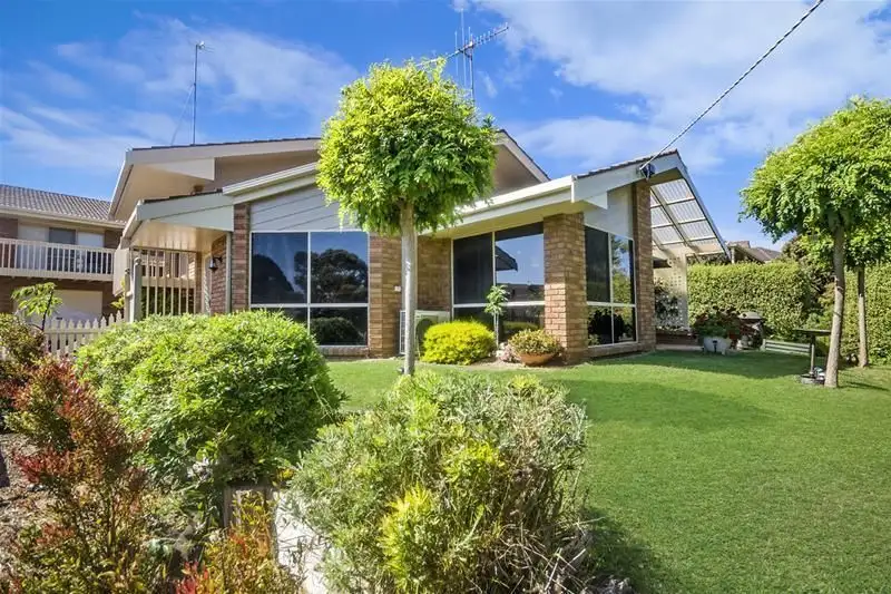 Main view of Homely house listing, 1/122 Mortlake Road, Warrnambool VIC 3280