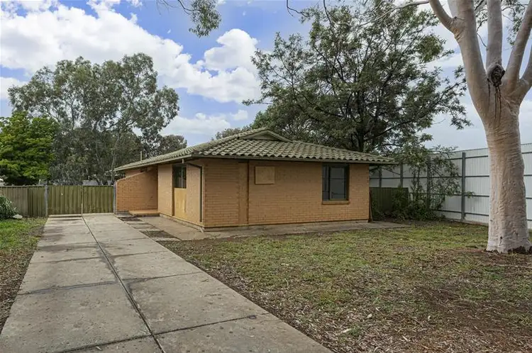 6 Arnhem Court, Salisbury Downs SA 5108