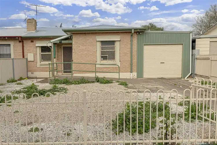 16 Old Sarum Road, Elizabeth North SA 5113