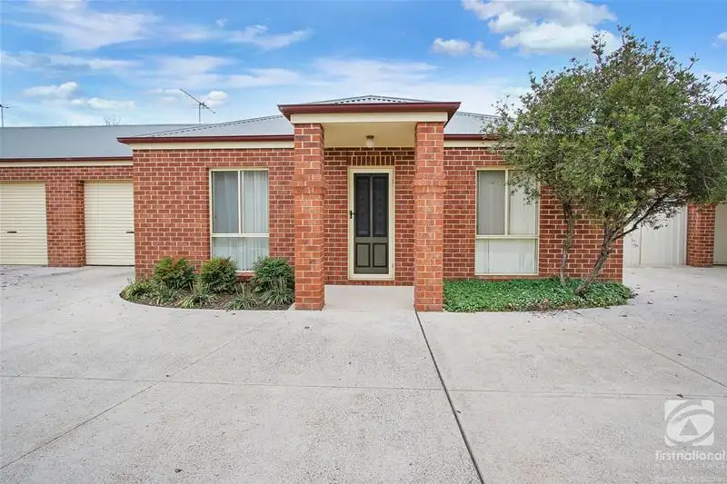 Main view of Homely townhouse listing, 2/8 Railway Street, Wodonga VIC 3690
