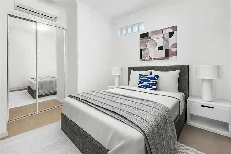 Fifth view of Homely unit listing, 3/63 Sisley Street, St Lucia QLD 4067