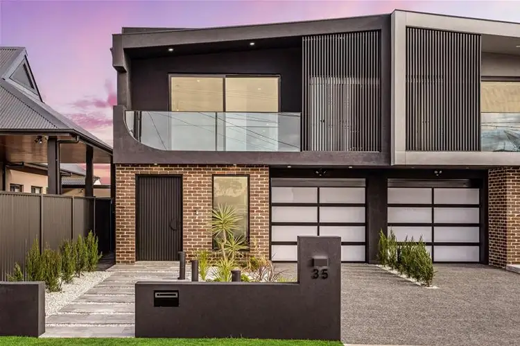 35 Burns Road, Picnic Point NSW 2213