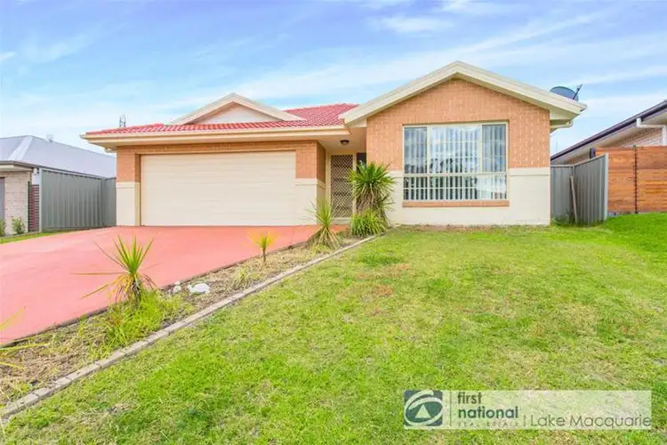 27 Craighill Crescent, Cameron Park NSW 2285
