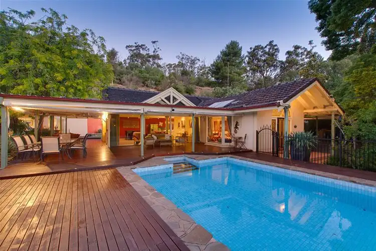 33 Mill Terrace, Eden Hills SA 5050