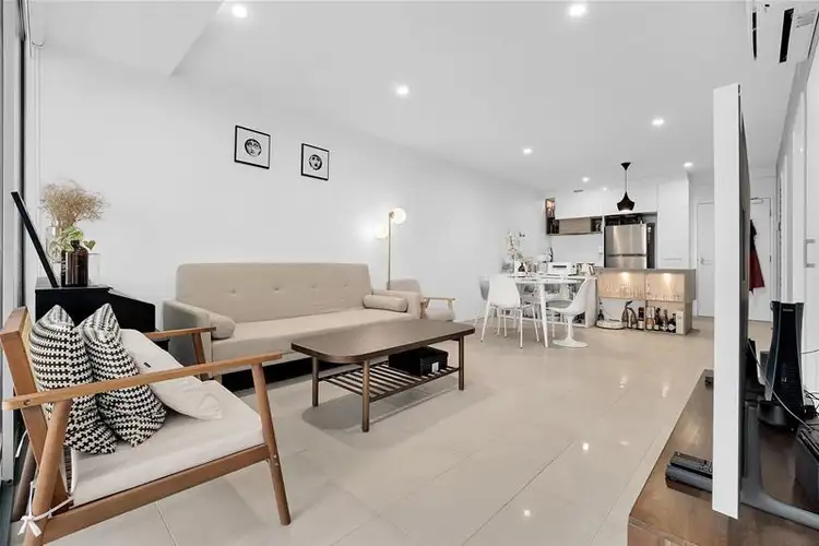 10705/16 Edmondstone Street, South Brisbane QLD 4101