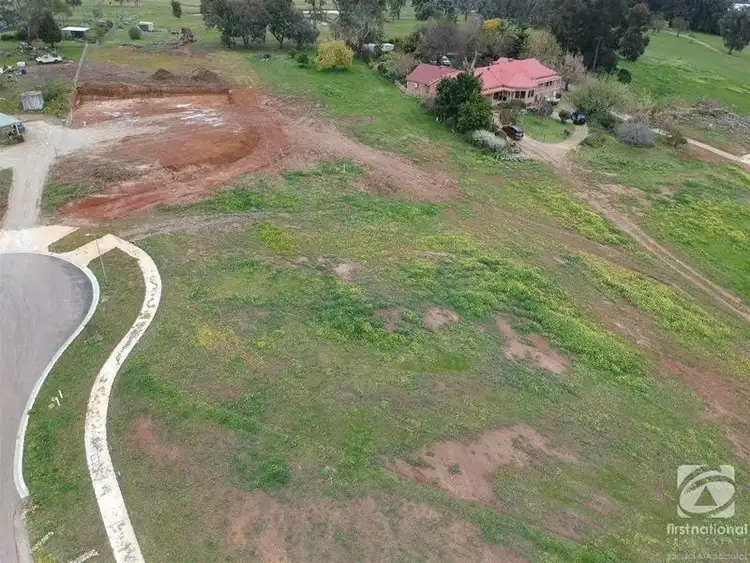 5 Eagleton Place, West Wodonga VIC 3690