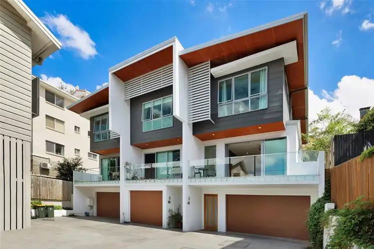 42 Middle Street, Highgate Hill QLD 4101