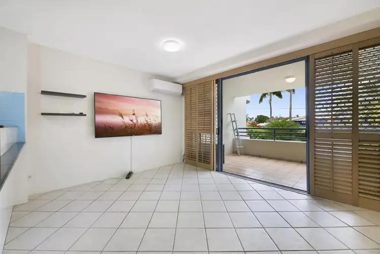Third view of Homely apartment listing, 9/32 Cronin Avenue, Main Beach QLD 4217