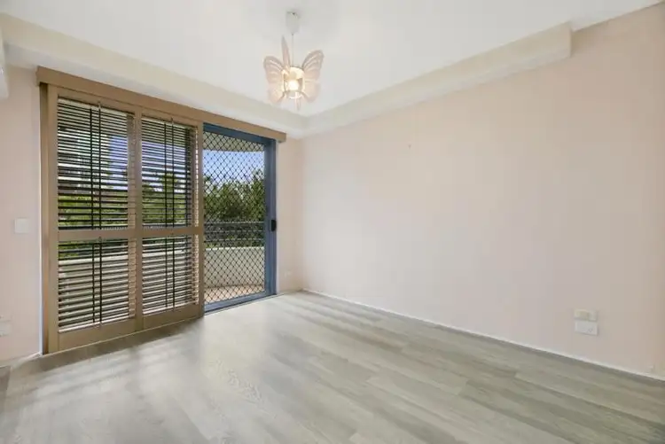 Fourth view of Homely apartment listing, 9/32 Cronin Avenue, Main Beach QLD 4217