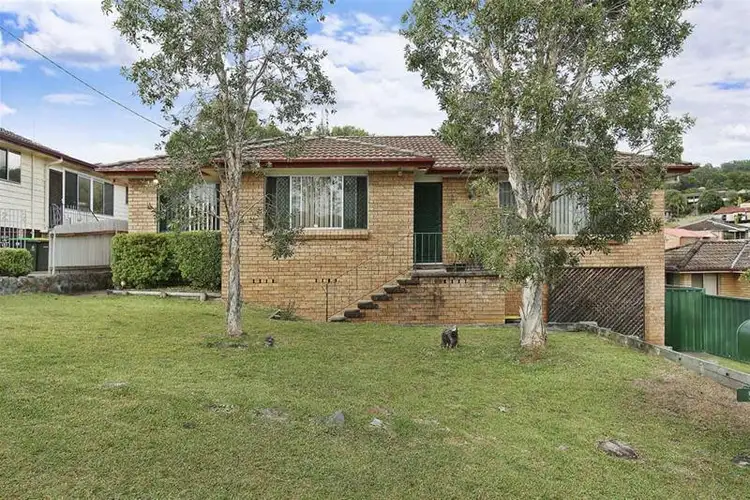 9 Malwood Avenue, Macquarie Hills NSW 2285