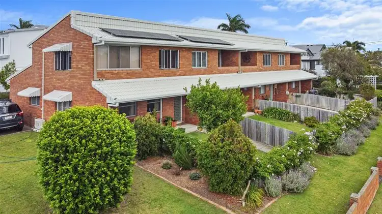 2/67 Carranya Street, Camp Hill QLD 4152