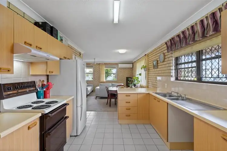 Fifth view of Homely townhouse listing, 2/67 Carranya Street, Camp Hill QLD 4152