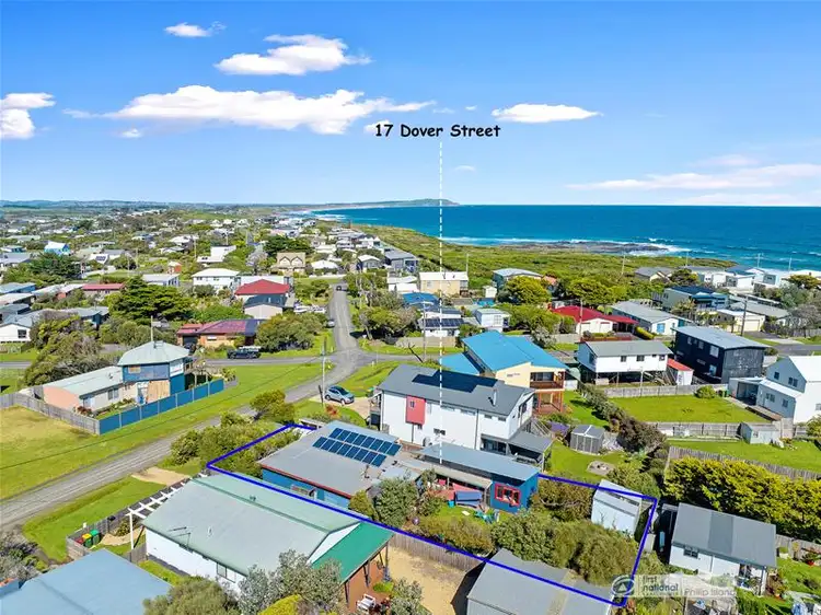 17 Dover Street, Sunderland Bay VIC 3922