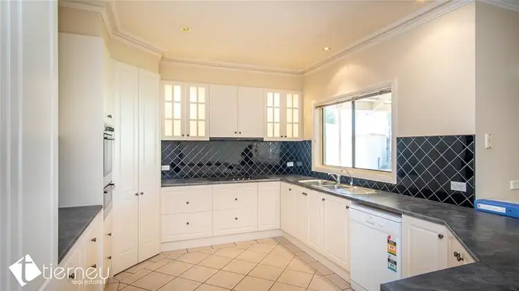 Second view of Homely house listing, 8 Crockett Court, Mildura VIC 3500