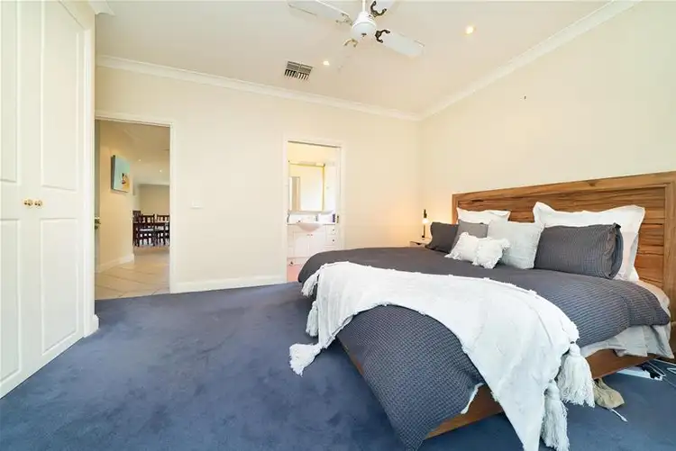 Sixth view of Homely house listing, 8 Crockett Court, Mildura VIC 3500