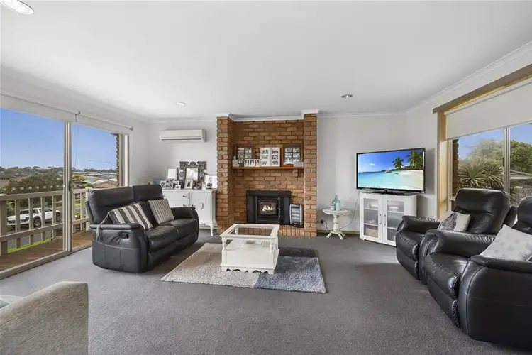 Fifth view of Homely house listing, 2 Clonmel Court, Warrnambool VIC 3280