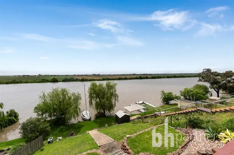 120 Sandpiper Road, Wellington East SA 5259