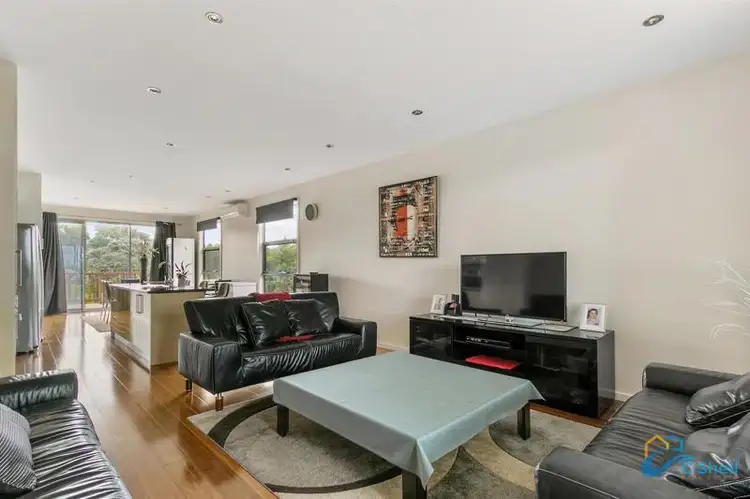 Fifth view of Homely house listing, 17 Elizabeth Court, Loch Sport VIC 3851