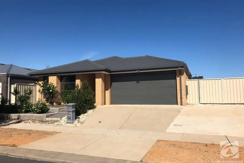 Main view of Homely house listing, 19 Bugden Street, Wodonga VIC 3690