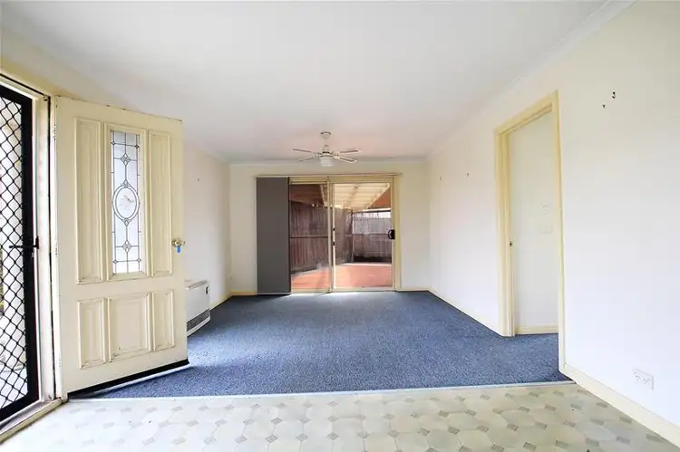 Third view of Homely house listing, 2/5 Chester Court, Warrnambool VIC 3280