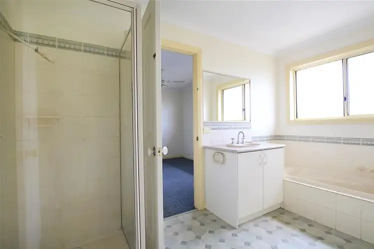 Sixth view of Homely house listing, 2/5 Chester Court, Warrnambool VIC 3280