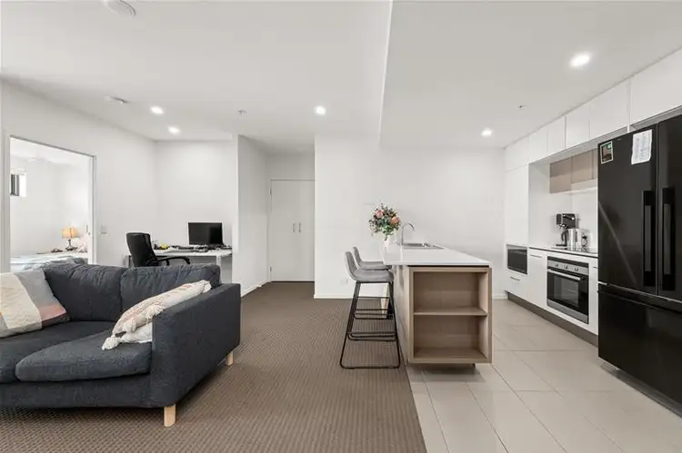 Second view of Homely apartment listing, 907/8 Masters Street, Newstead QLD 4006