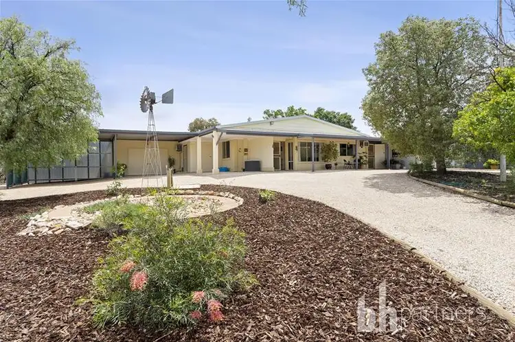 74 Crossing Road, Monash SA 5342