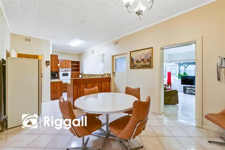 Fifth view of Homely house listing, 2 Manuel Avenue, Blair Athol SA 5084