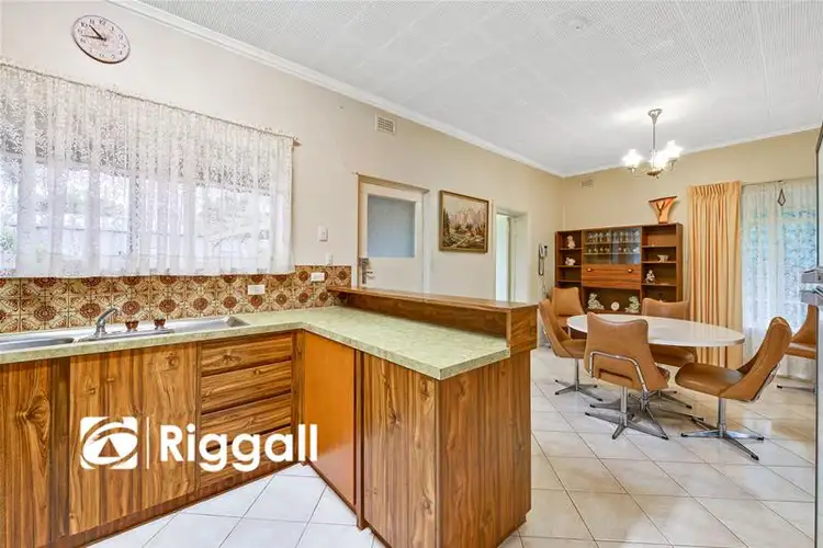 Sixth view of Homely house listing, 2 Manuel Avenue, Blair Athol SA 5084