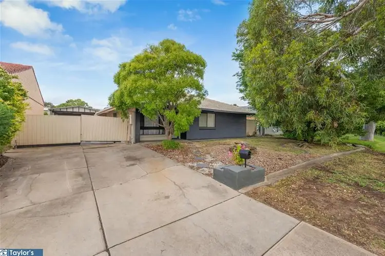 13 Whitlam Street, St Agnes SA 5097