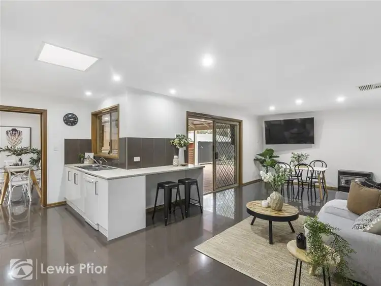 Sixth view of Homely house listing, 5 Outlook Drive, Aberfoyle Park SA 5159