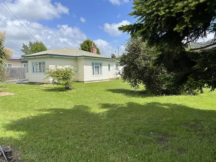 17 Oak Street, Huonville TAS 7109