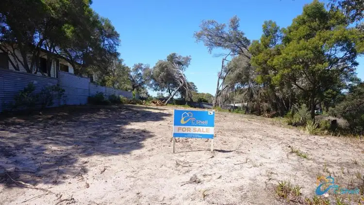 16 Bluff Drive, Loch Sport VIC 3851