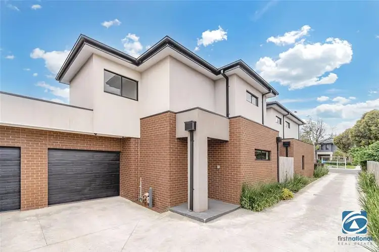 2/5 broadmeadows Road, Tullamarine VIC 3043