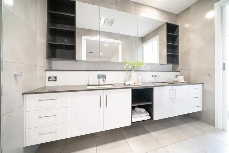 Sixth view of Homely house listing, 2 Cleek Way, Mildura VIC 3500