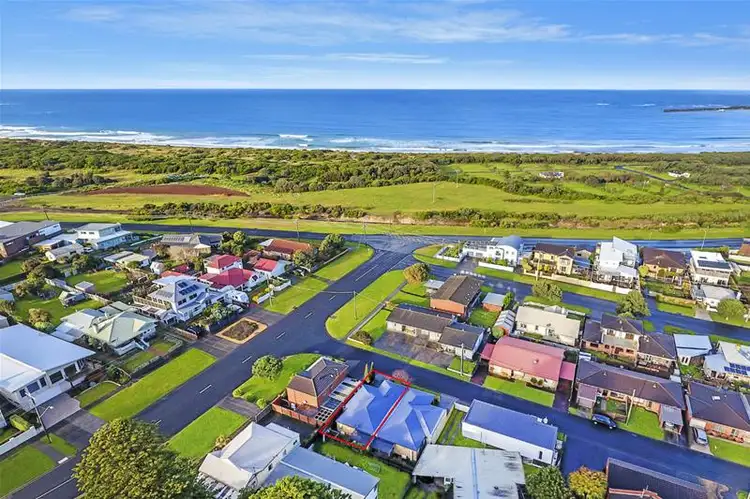 Fifth view of Homely house listing, 1/4 Margarets Lane, Warrnambool VIC 3280