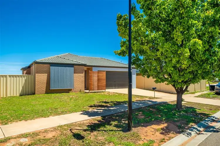 Second view of Homely house listing, 4 Cufari Drive, Red Cliffs VIC 3496