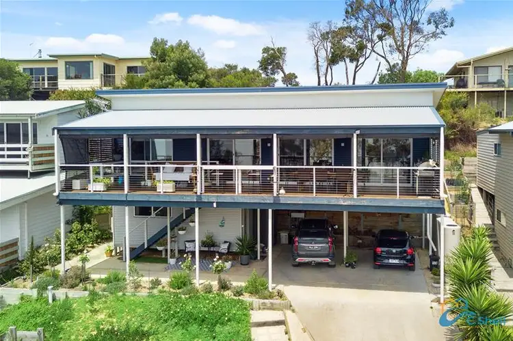 31 The Boulevard, Loch Sport VIC 3851