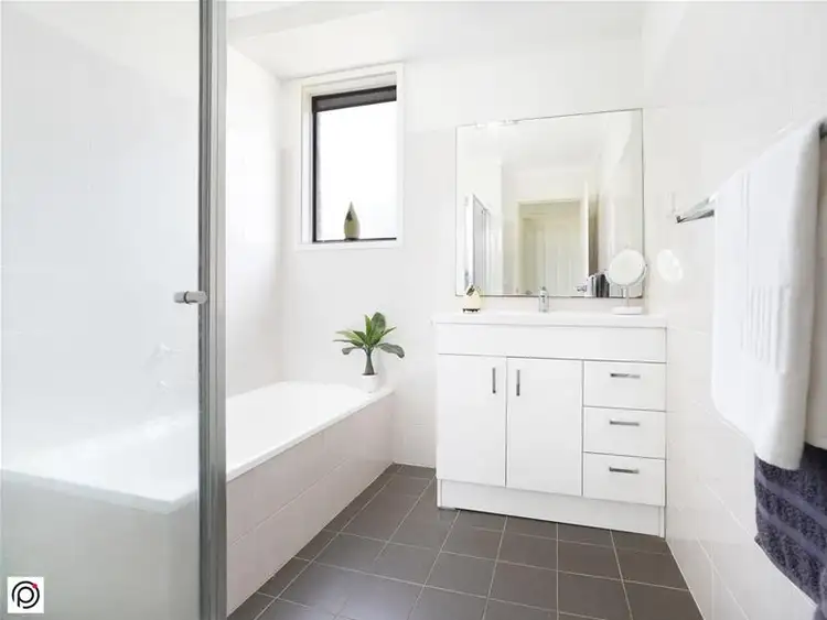 Sixth view of Homely house listing, 16 Fromholz Cr, Avondale NSW 2530